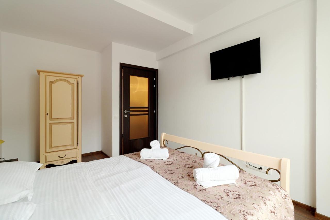 Sofia Apartment Sinaia Esterno foto
